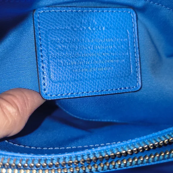 Coach Margot Vibrant Blue Satchel 💙 Rare Blue 💙 2016 Edition 💙 SUMMER COLOR - Picture 2 of 10